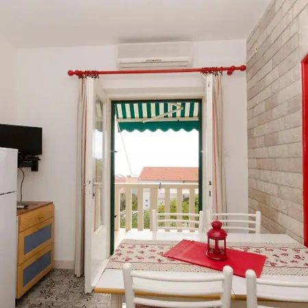 Apartment Sim
